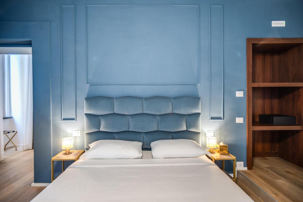 Capranica Private Suites โรม ภายนอก รูปภาพ