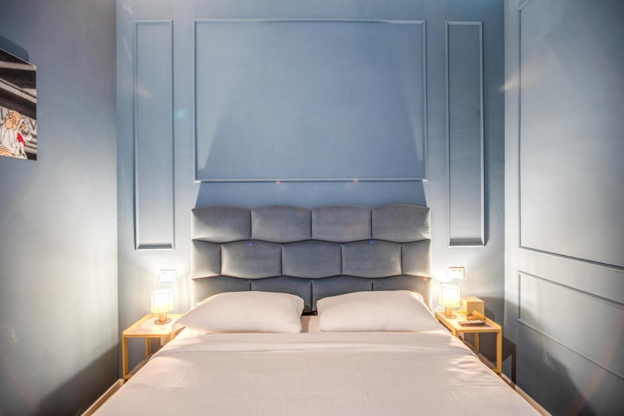 Capranica Private Suites โรม ภายนอก รูปภาพ