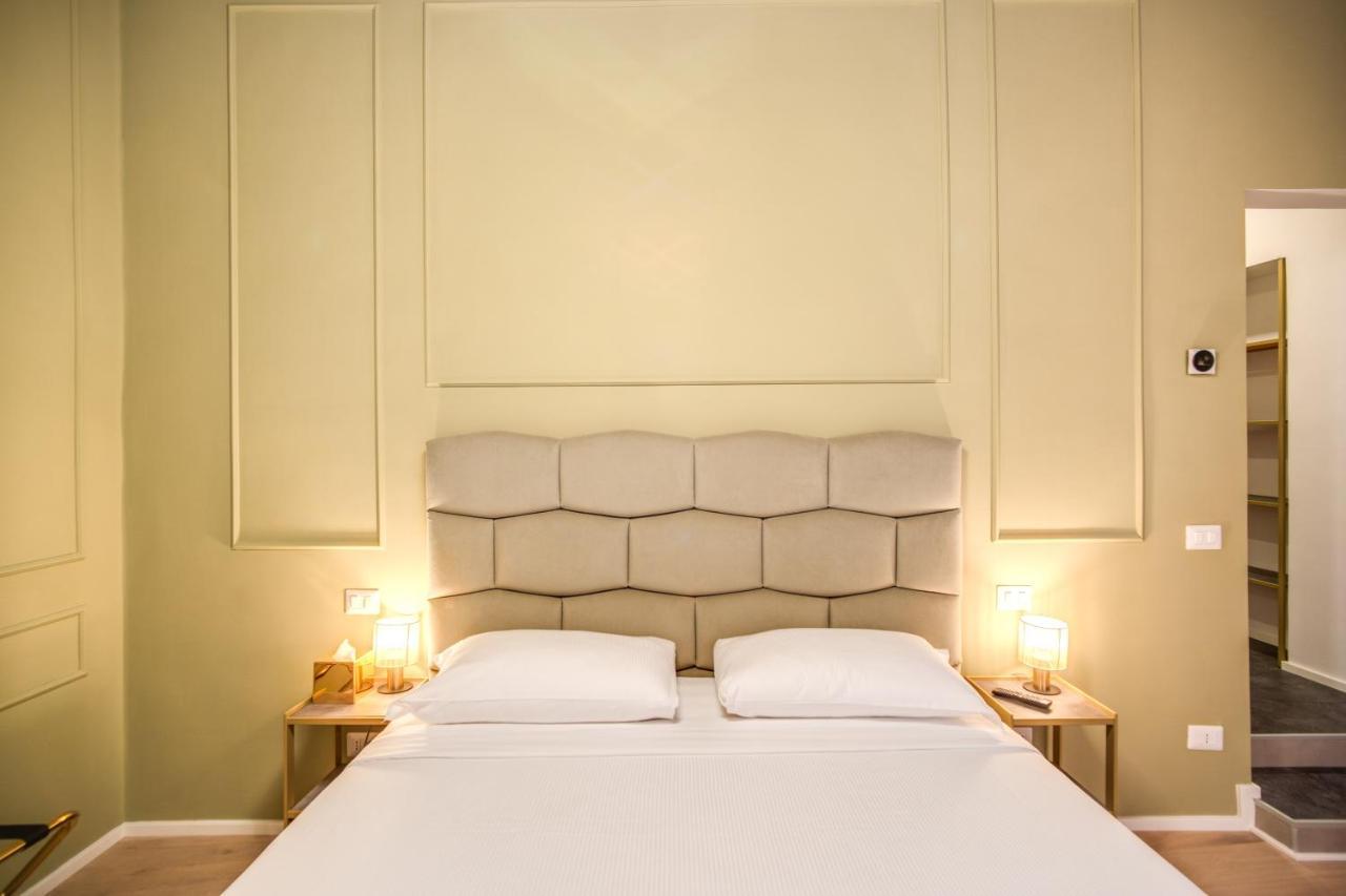 Capranica Private Suites โรม ภายนอก รูปภาพ
